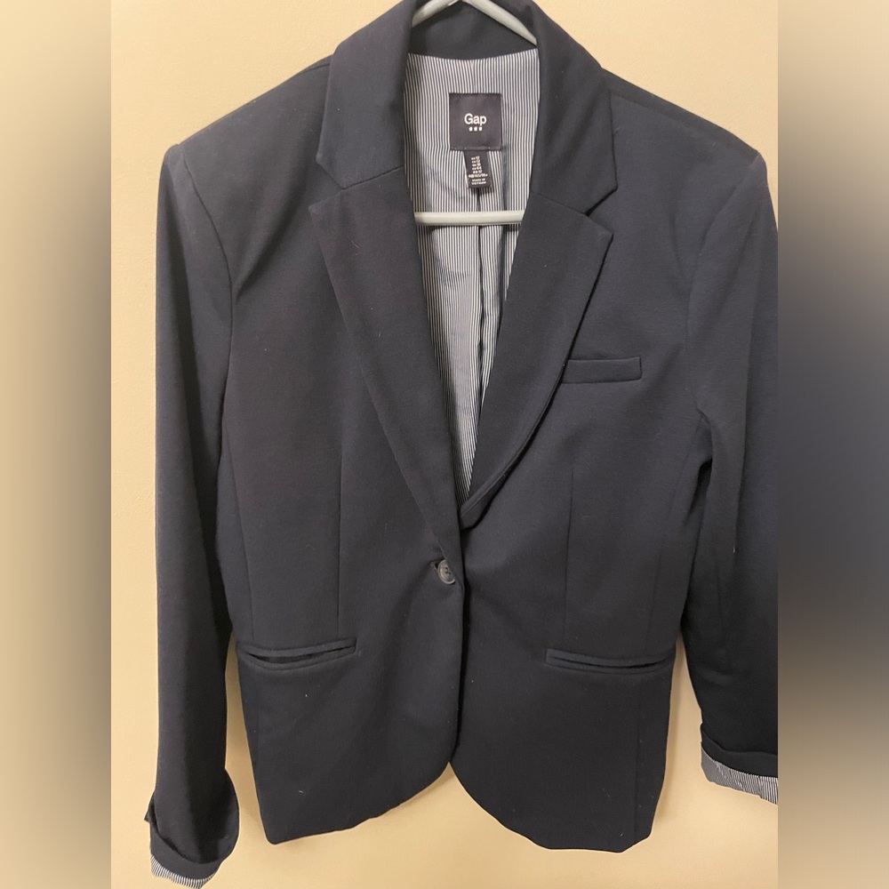 🔥Gap Navy Blue & Pinstriped Blazer 💼